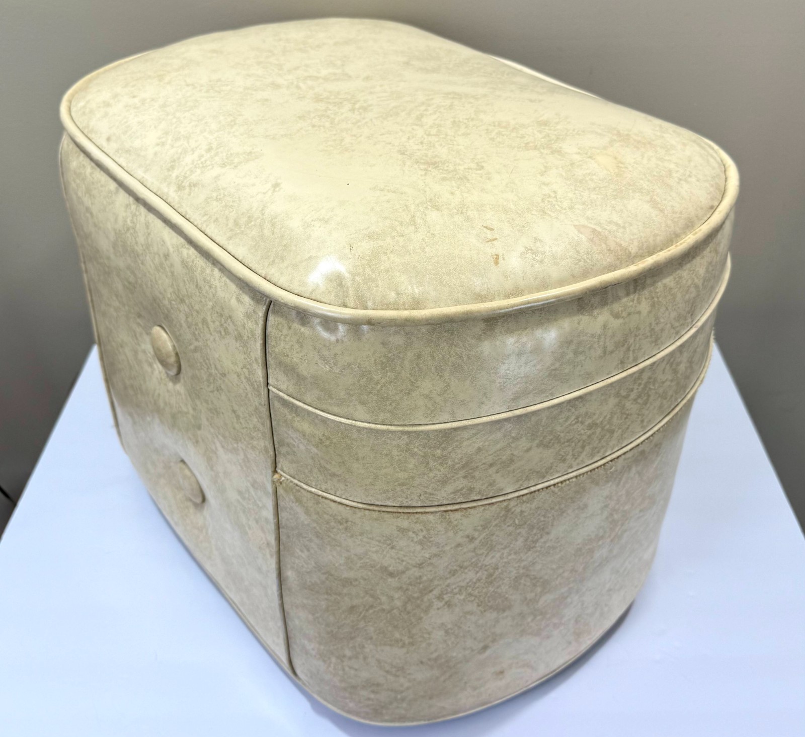 Mid-Century Tufted Ottoman Footstool – Faux Leather Upholstered Vintage Seat