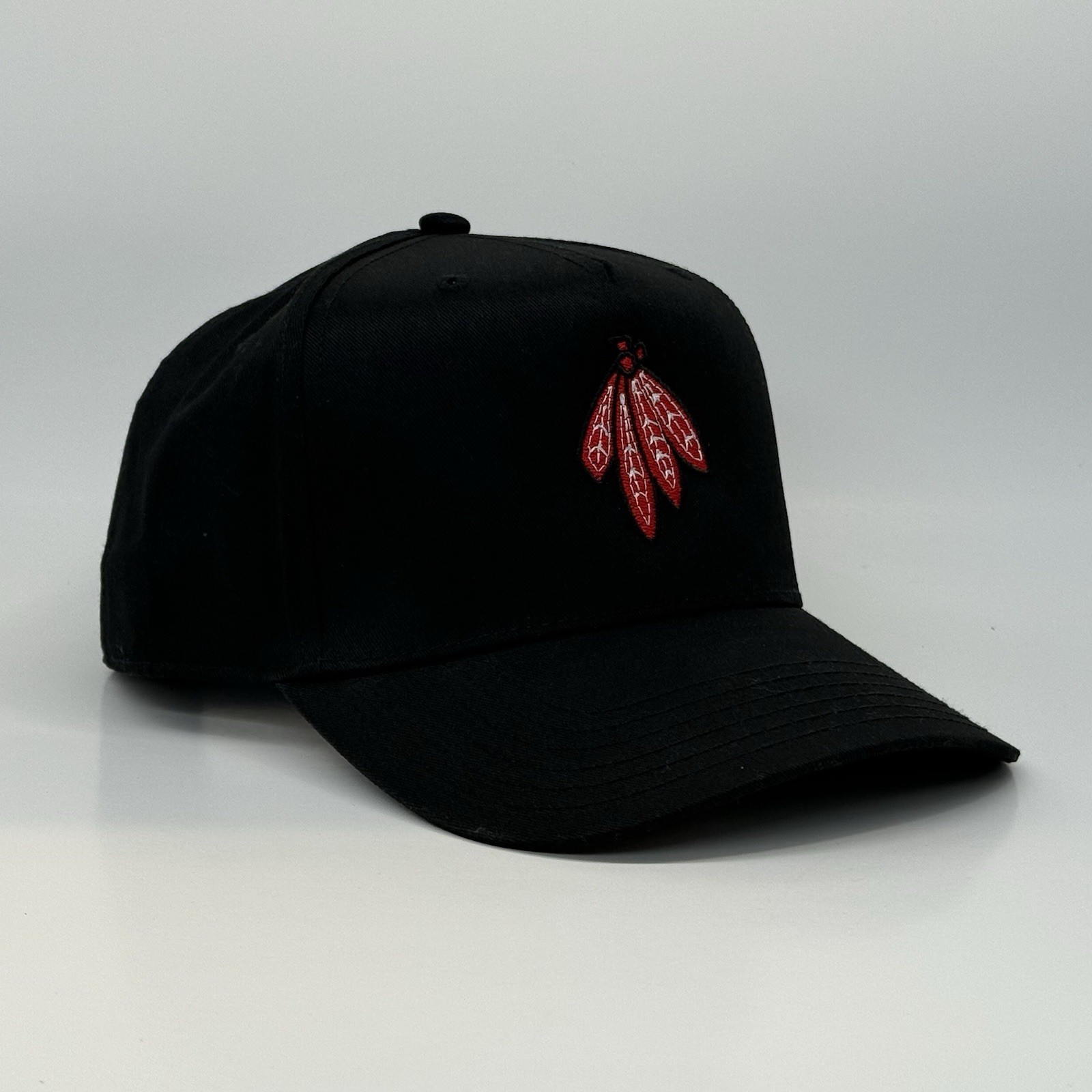 Chicago Blackhawks Feather Logo Snapback – Black