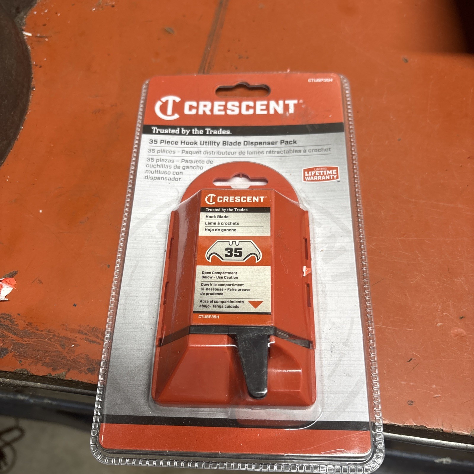 Crescent Utility Knife Hook Blades - CTUBP35H - 35Pk With Dispenser