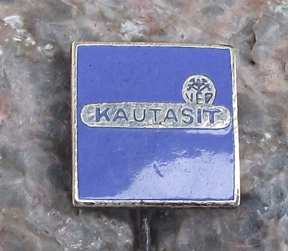 Vintage Kautasit German DDR GDR East Germany Gaskets Engineering Firm Pin Badge