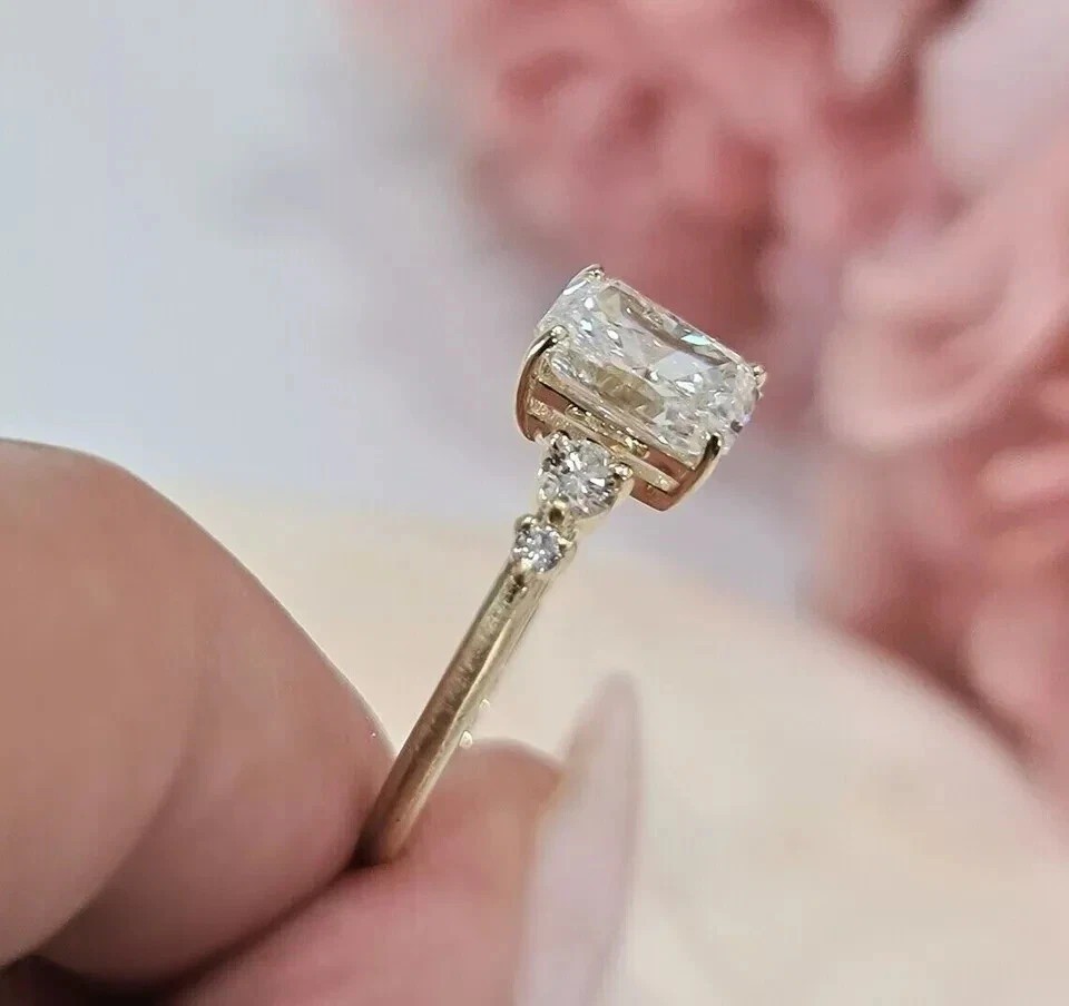 2.50CT Radiant-Cut Lab Created Engagement Ring 14K Yellow Gold Plated