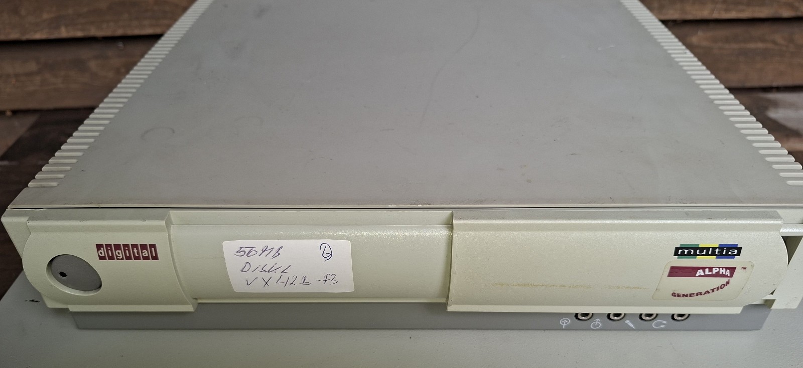 DEC Multia VX42B-F3, 56 MB, Alpha Processor
