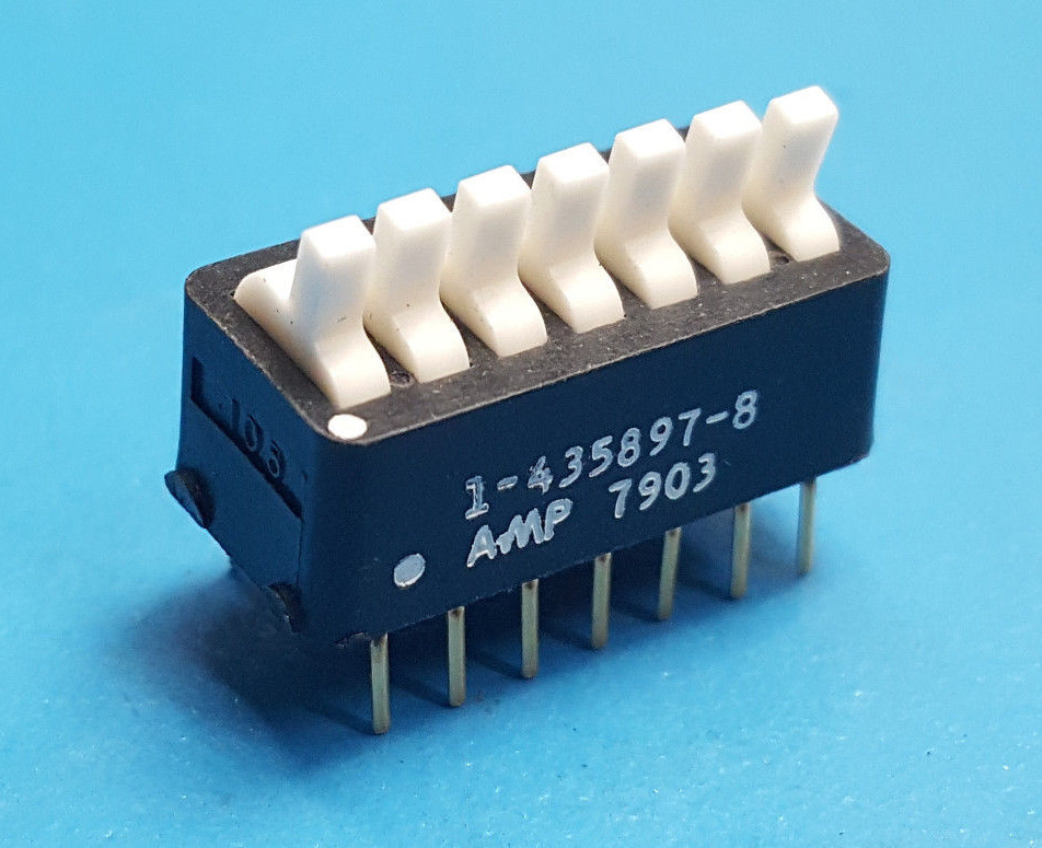 Toggle Dip Switch, Breadboard Switch, 7 Position, AMP, 1-435897-8, LOT OF 4 Pcs