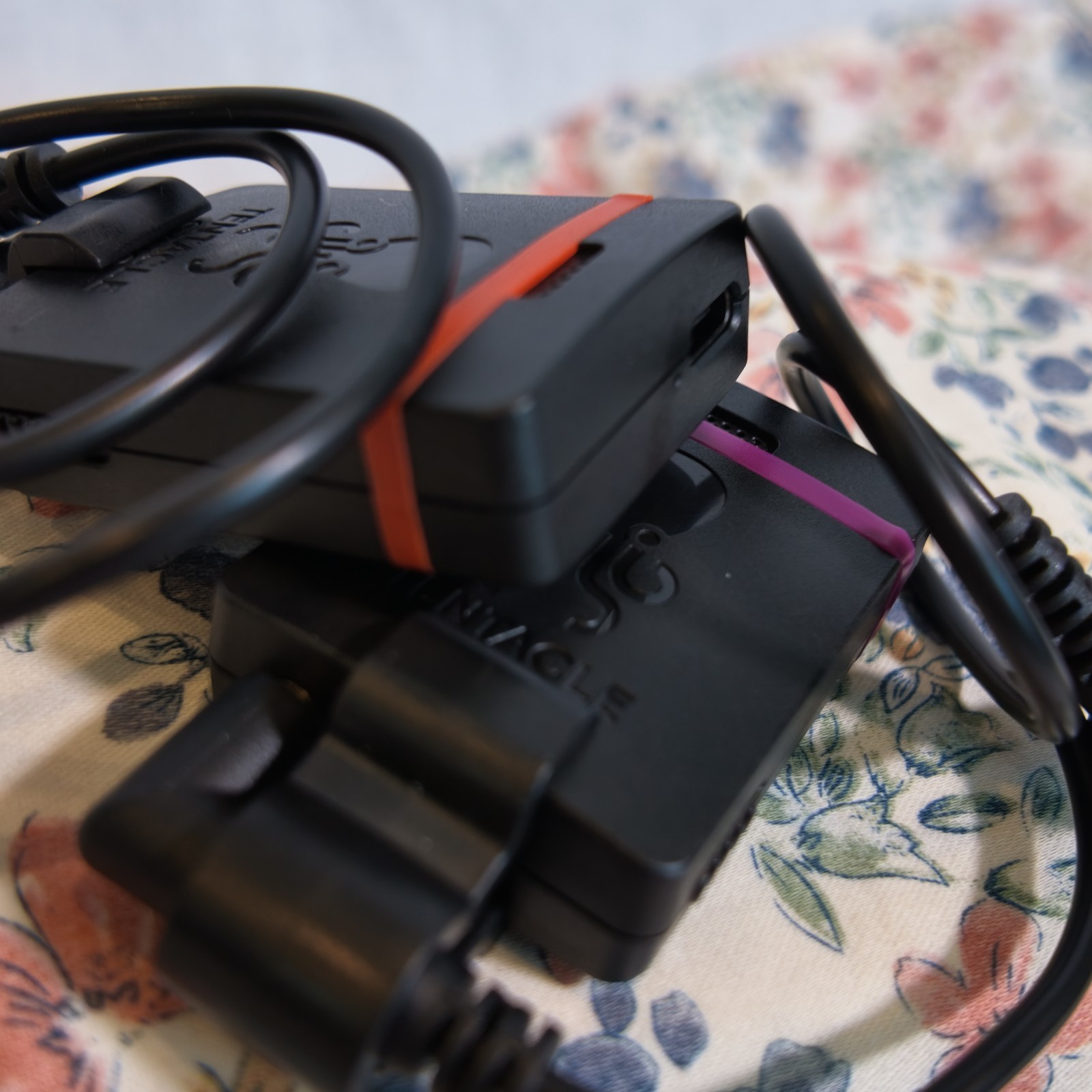 2 tentacle sync e mkII timecode generators with flash syncro cords