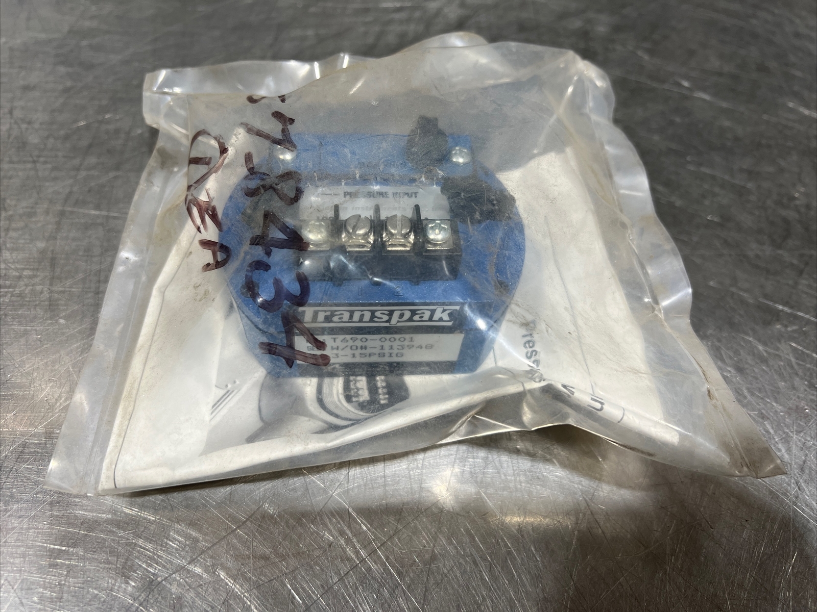 Action Instruments Transpak T690-0001 Pressure Converter 10-70v-dc Nos Surplus