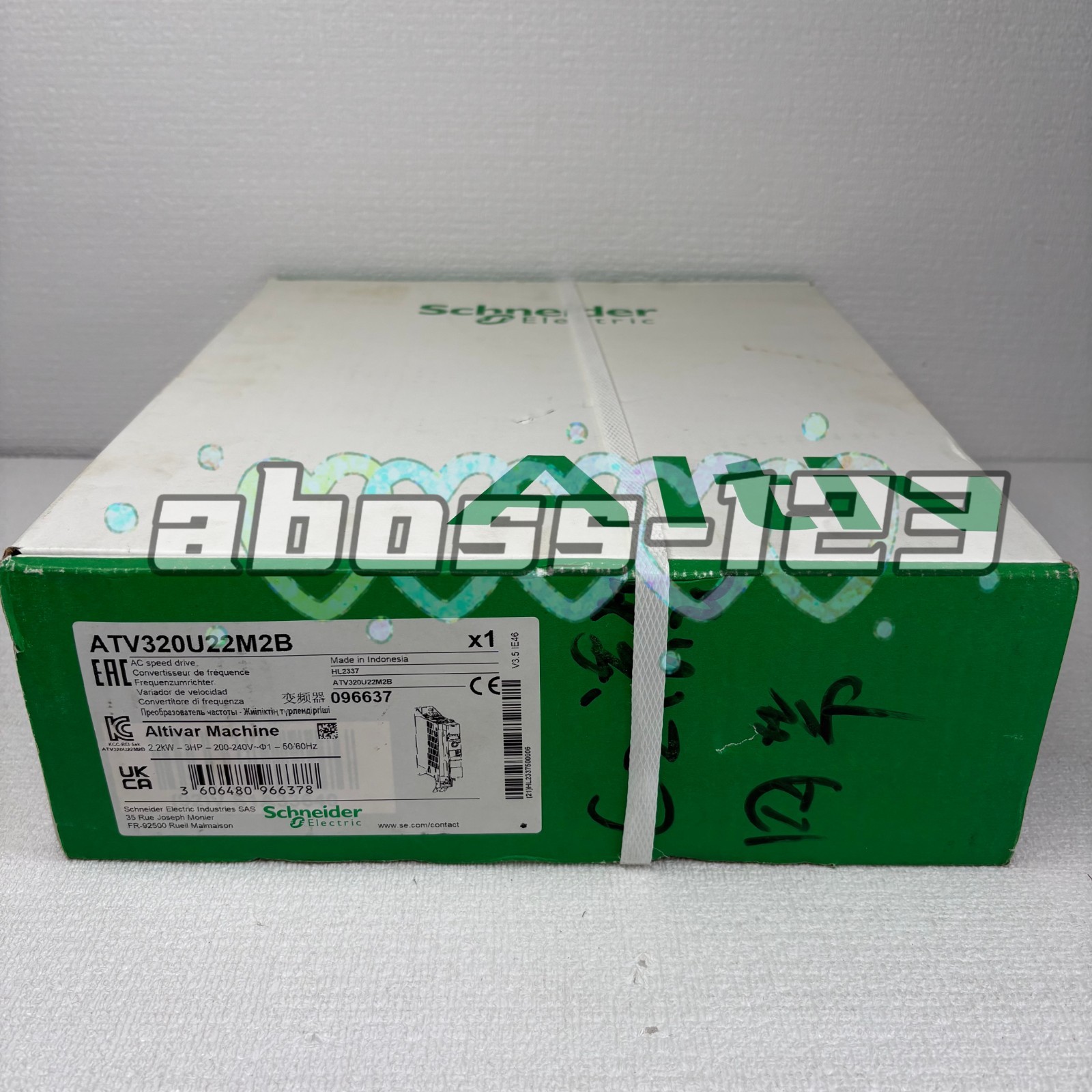 Schneider ATV320U22M2B frequency transformer#1pcs New In Box
