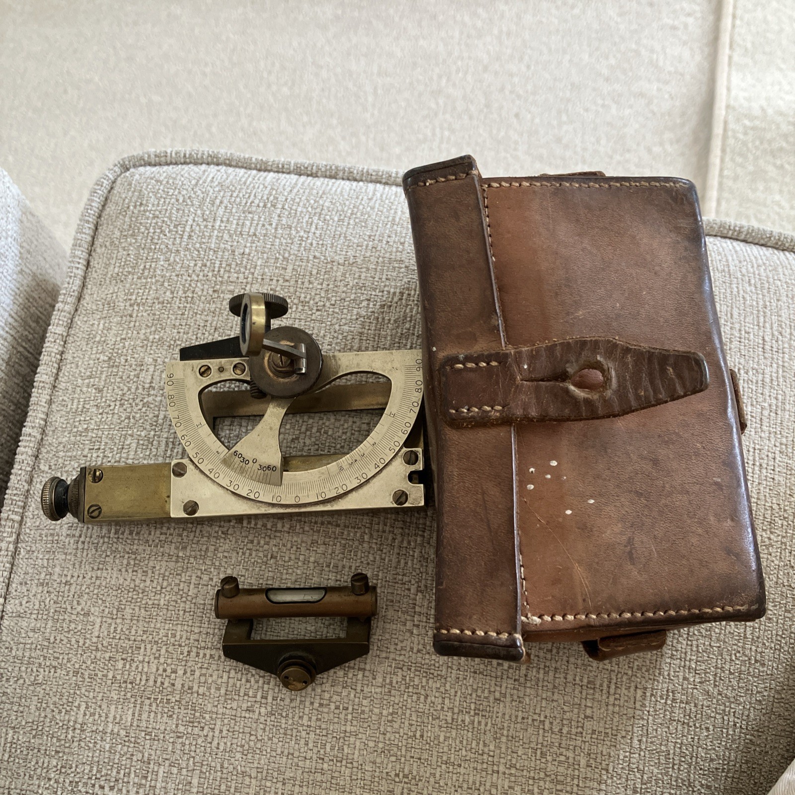 CLINOMETER ORIGINAL RSA Brass  Military "Abney Level" + Leather Case