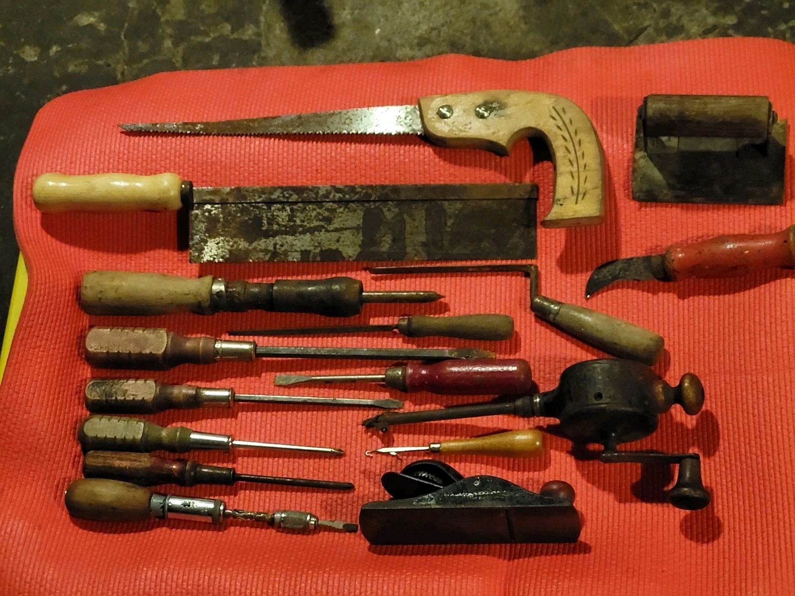 Vintage Wood Handled Tools  (Screwdrivers, Saws, Wood Lathe, Etc.) (Lot Of 16)