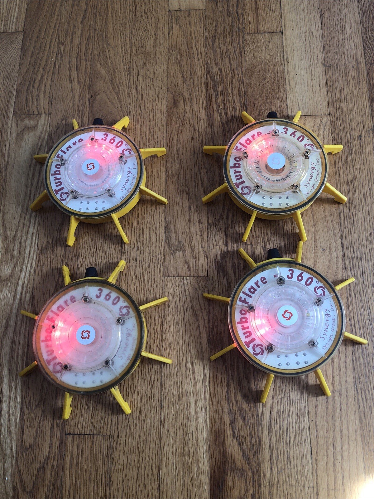 Turbo Flare 360 Degree Emergency Road Lights Set of 4 Synergy Design VINTAGE