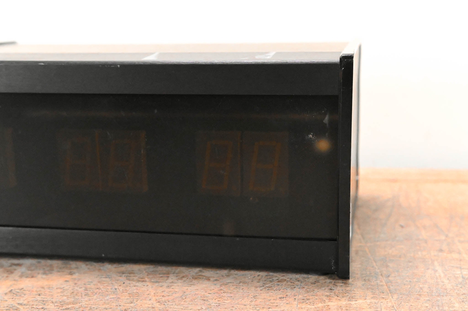 ESE ES-166U Time Code Display with 1" Amber LED Displays CG00Z1U