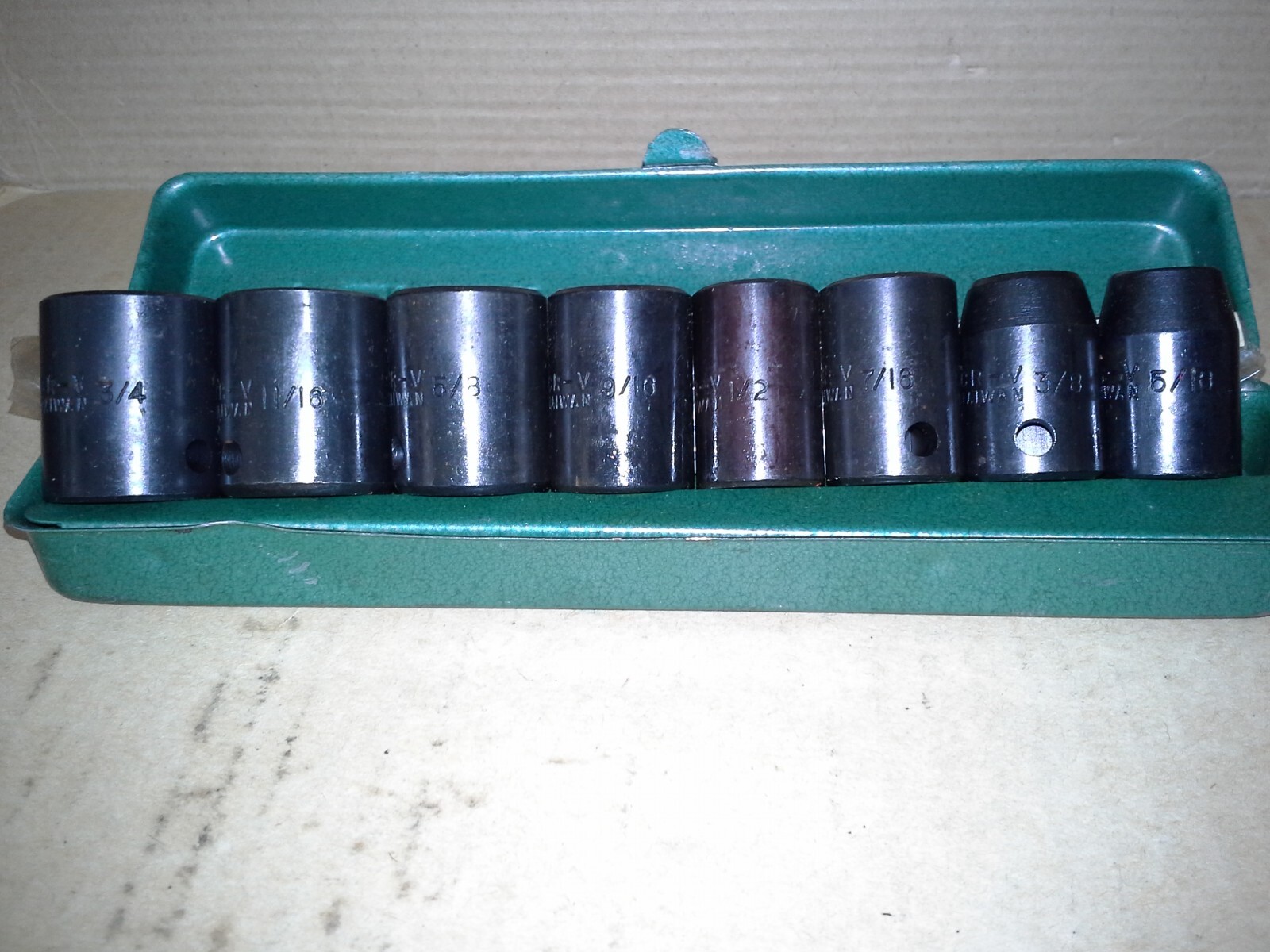 Central Forge 8 Piece Impact Socket Set. Very good condition