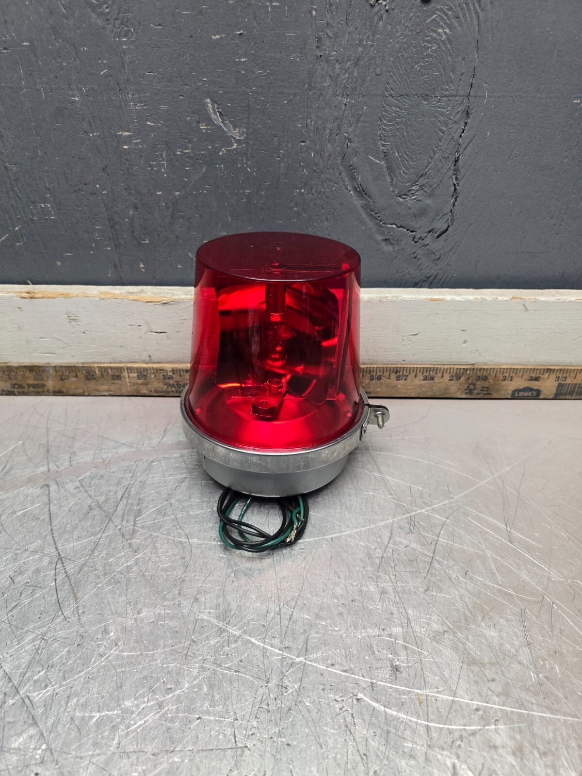EDWARDS ADAPTABEACON SIGNAL APPLIANCE LAMP ,120VAC. , USED TAKEOUT! MAKE OFFER!
