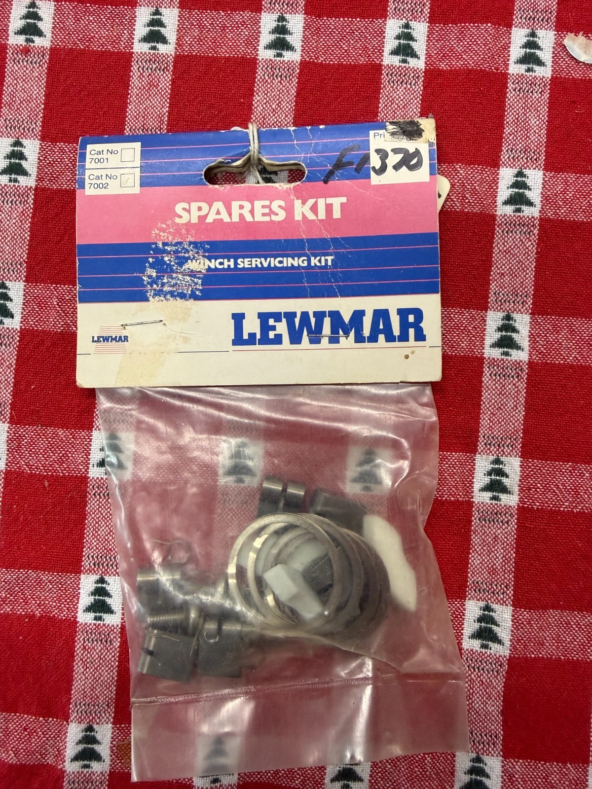 Lewmar OEM Winch Maintenance servicing Kit 7002 NOS