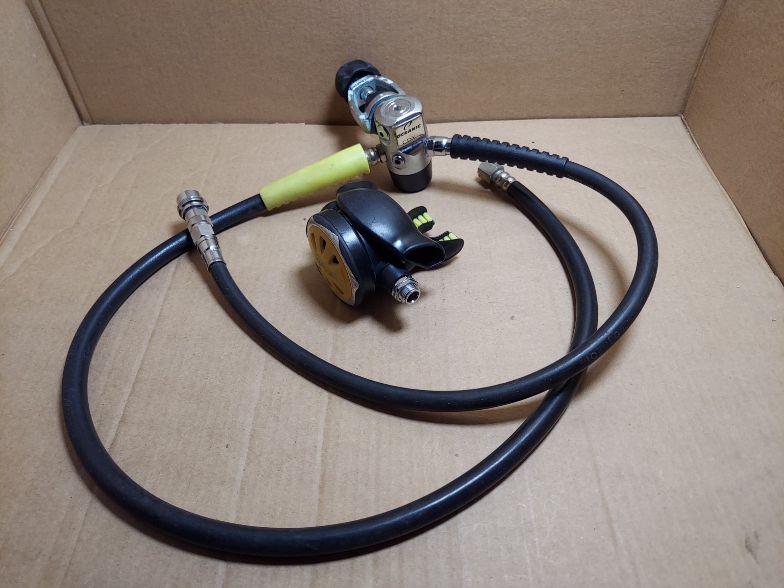 Oceanic CDX5 Scuba Regulator Yoke - Sea Elite Regulator