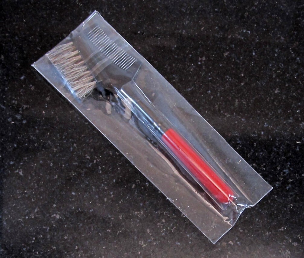 Smashbox BROW BRUSH and LASH COMB -TRAVEL size BRUSH #17 - MINI