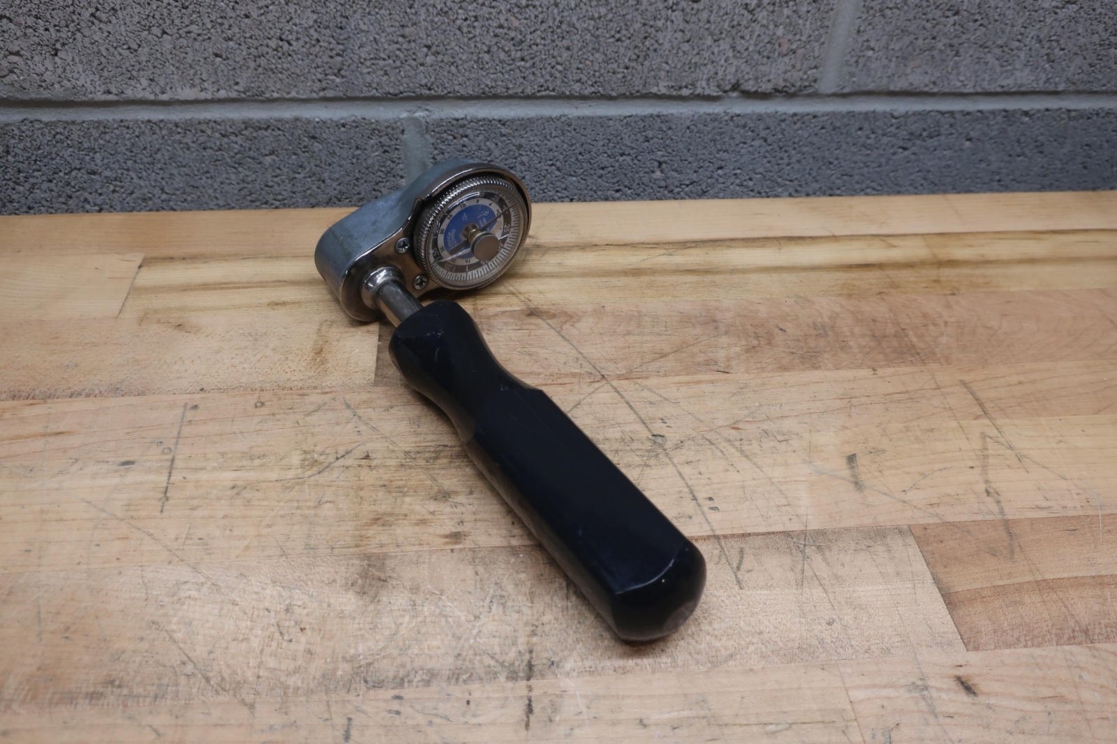 Precision Instruments 1/4" Drive Dial Driver - DS1F24CZHMC | 0.3-1.5 in.lb.