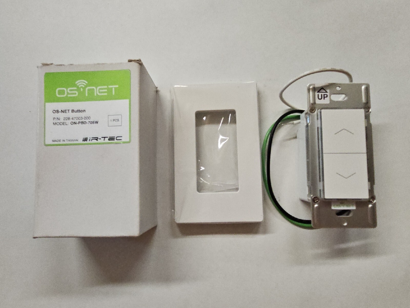 NEW Ir-Tec OS-NET BUTTON ON-PBD-705 Wall Switch 120/277VAC Indoor Dry Use Only