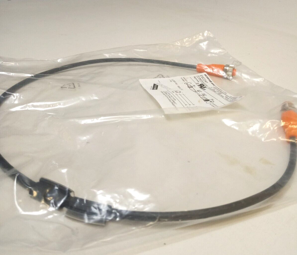 2x ifm electronic EVC041 interconnect cable 3 pole cable 0.6m