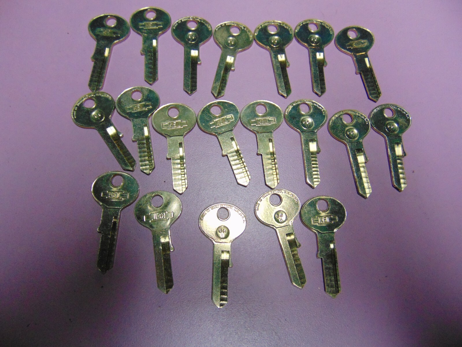 20  KEYS  CORBIN R-1000 HL  5  PIN KEYS BLANKS UNCUT       LOCKSMITH