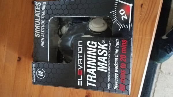 Training Mask 2.0 Elevation Training Mask, Medium - BlackWhite