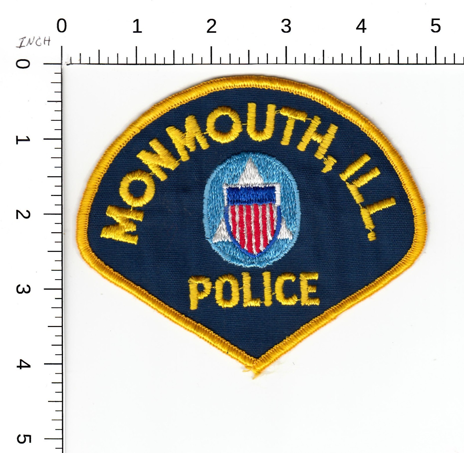 VINTAGE ORIGINAL MONMOUTH ILLINOIS POLICE COLLECTIBLE PATCH