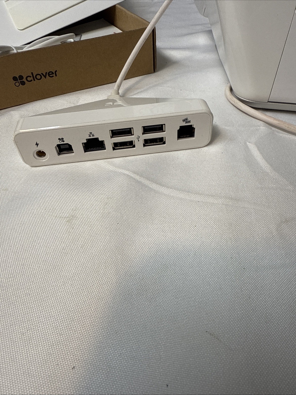 Clover mini credit card machine