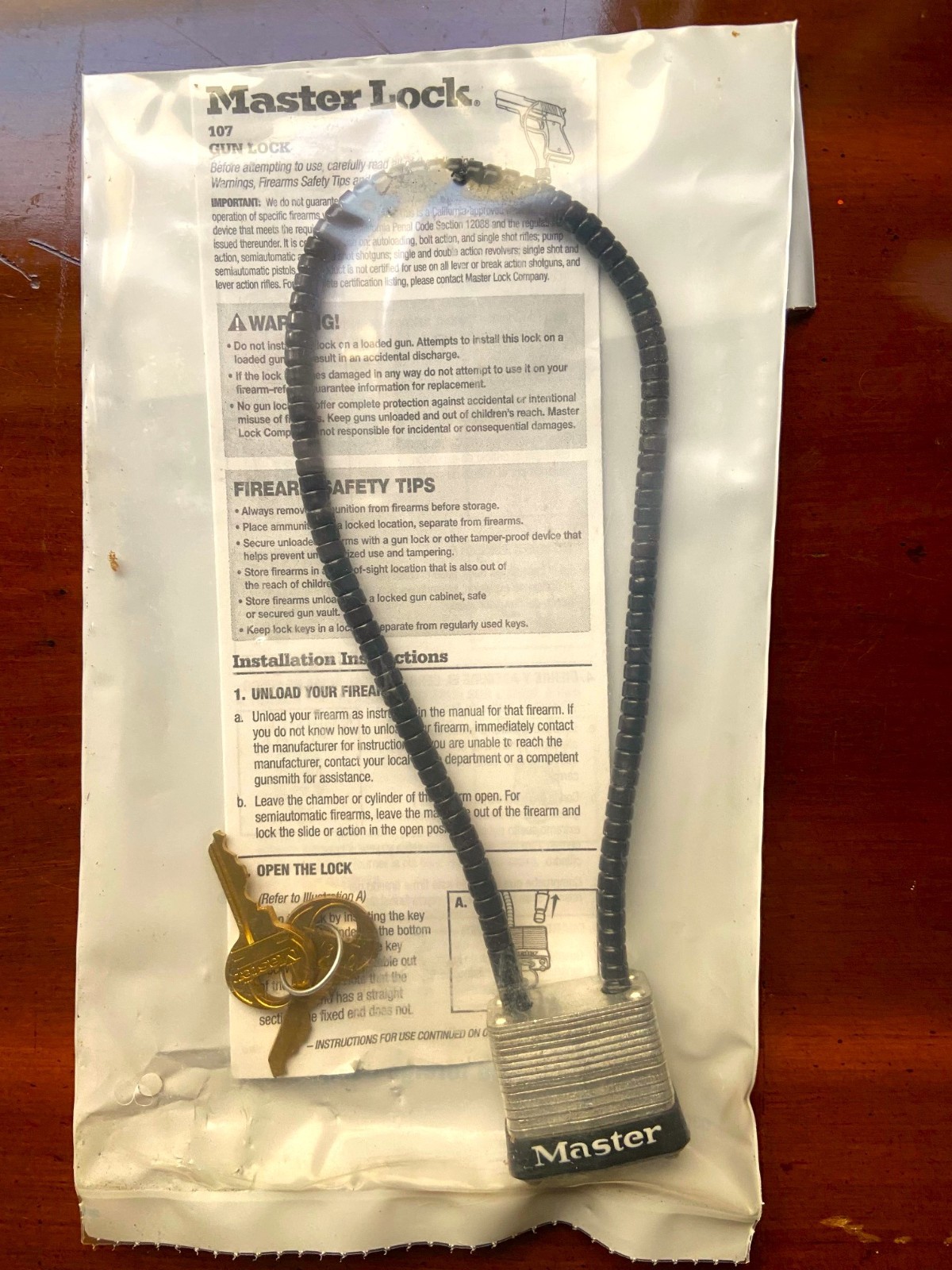 Brand New Master Lock 107 Cable Gun Lock With 2 Keys for Security FREE SHIPPING!