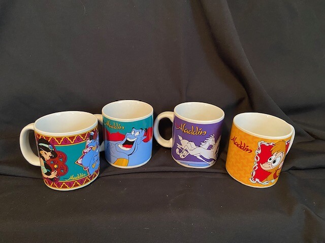 SET OF FOUR WALT DISNEY ALADDIN MUGS 12oz RETIRED COFFEE CUPS
