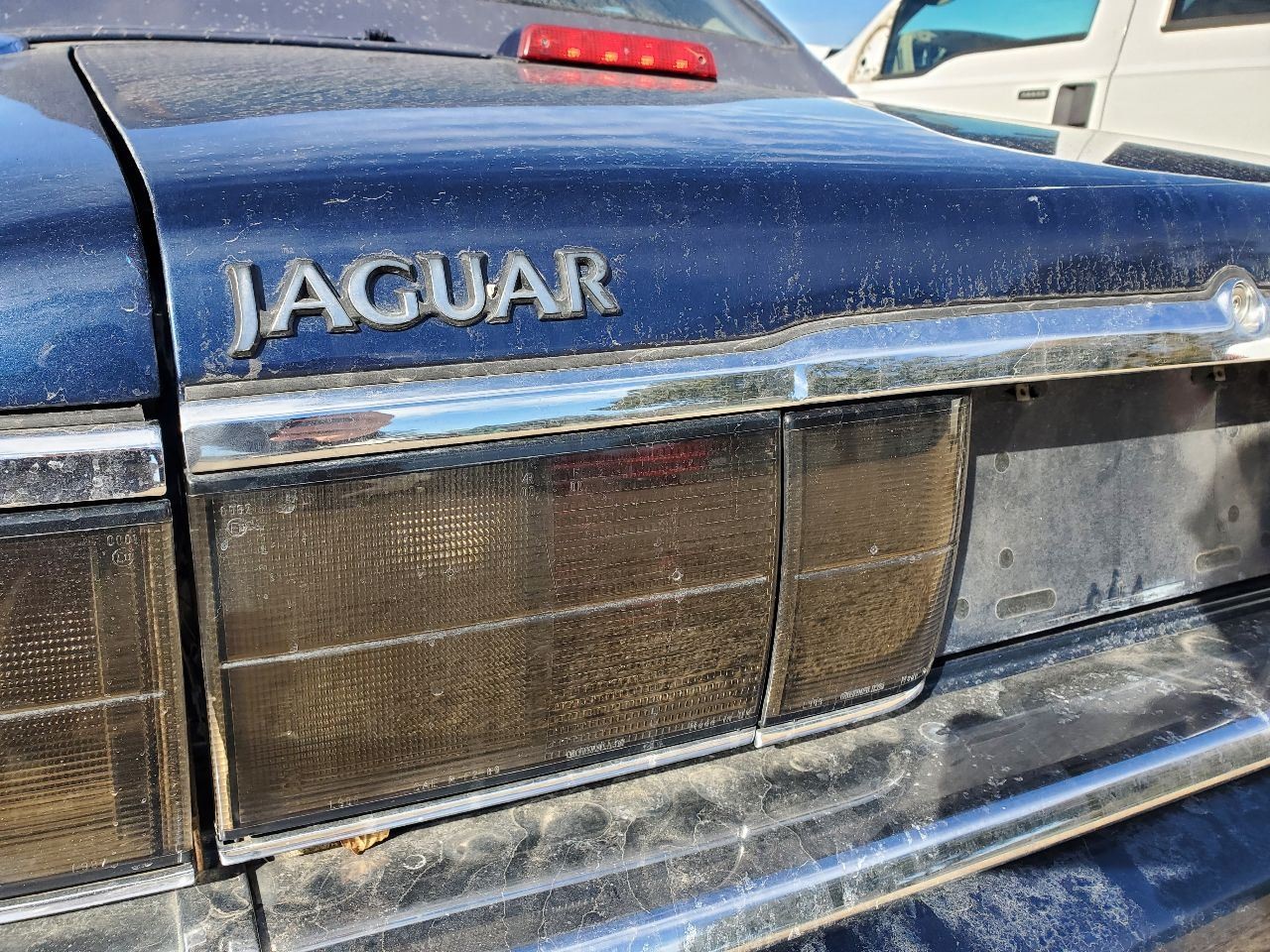 1995 Jaguar XJS OEM Multifunction Module dac11139