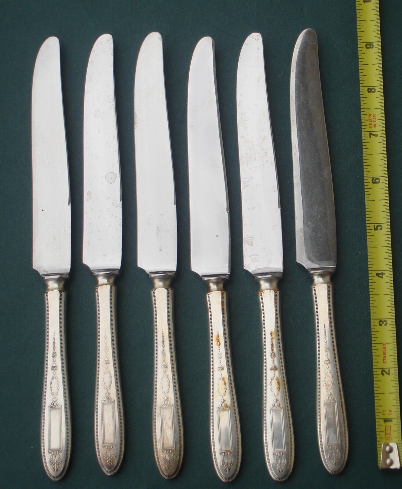 1921 GROSVENOR 6 Dinner Knives Solid Handle Deluxe Stainless Blades