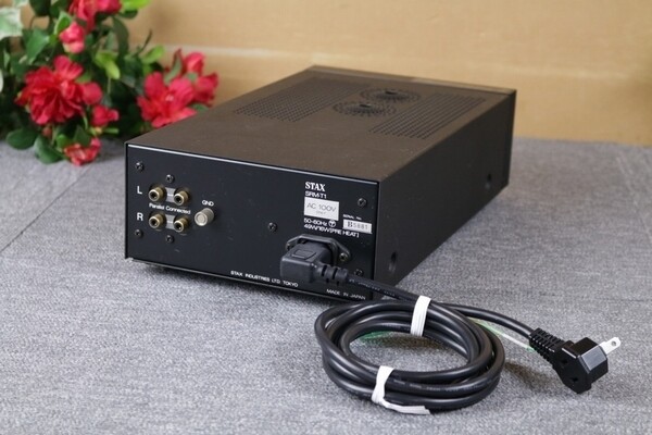 STAX SRM-T1 signature Vacuum tube driver unit