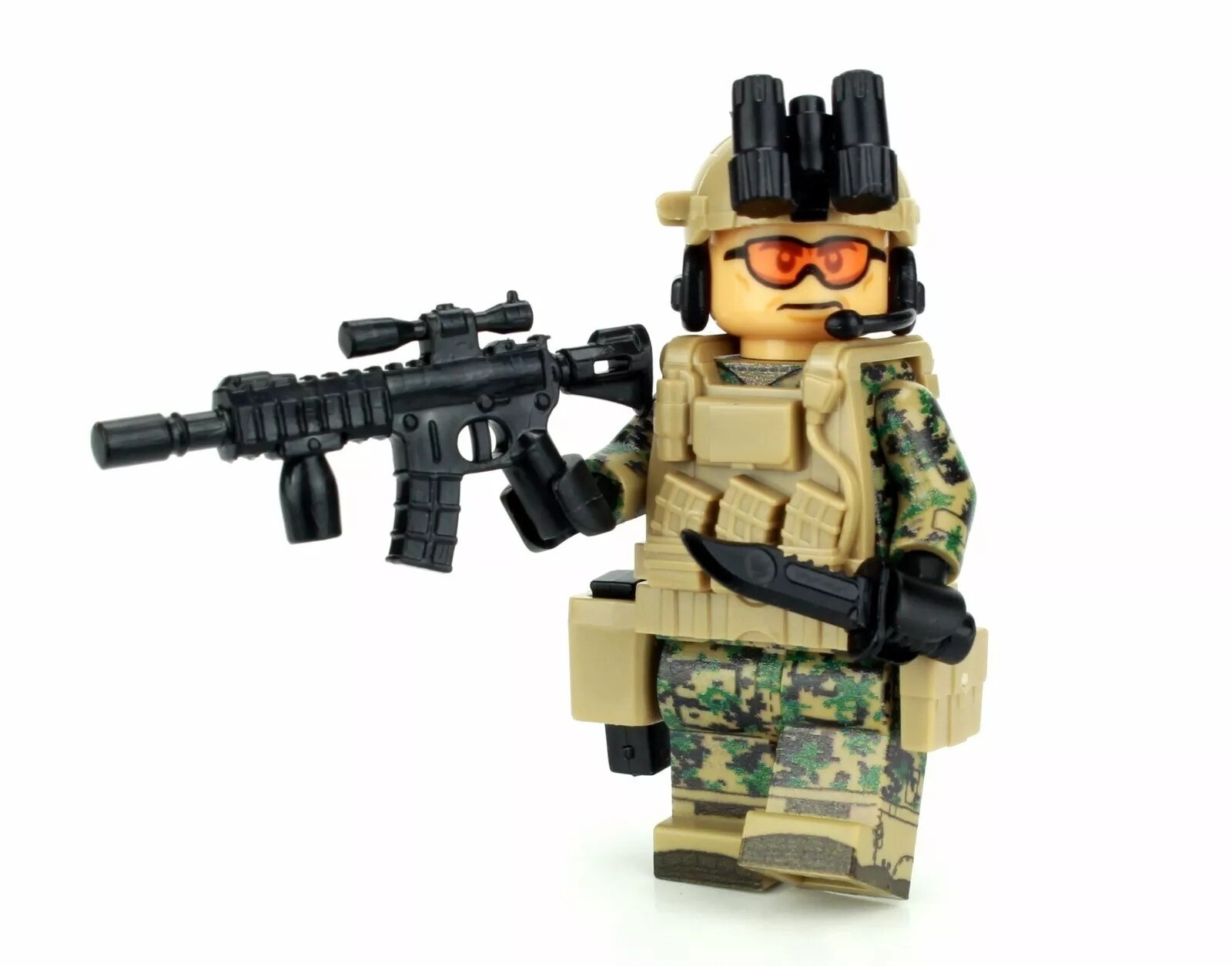 Battle Brick Force Recon Woodland Camo MARPAT marine  made w/ real LEGO® minifig
