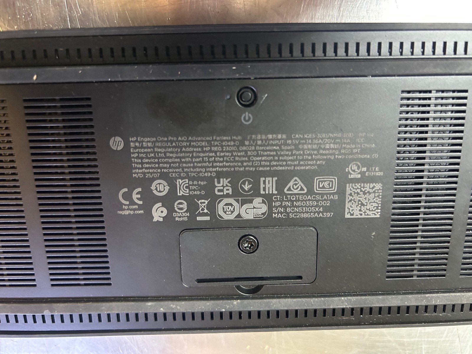 HP Engage One Pro AIQ Advanced Fanless Hub N60359-002 TPC-1049-D router switch