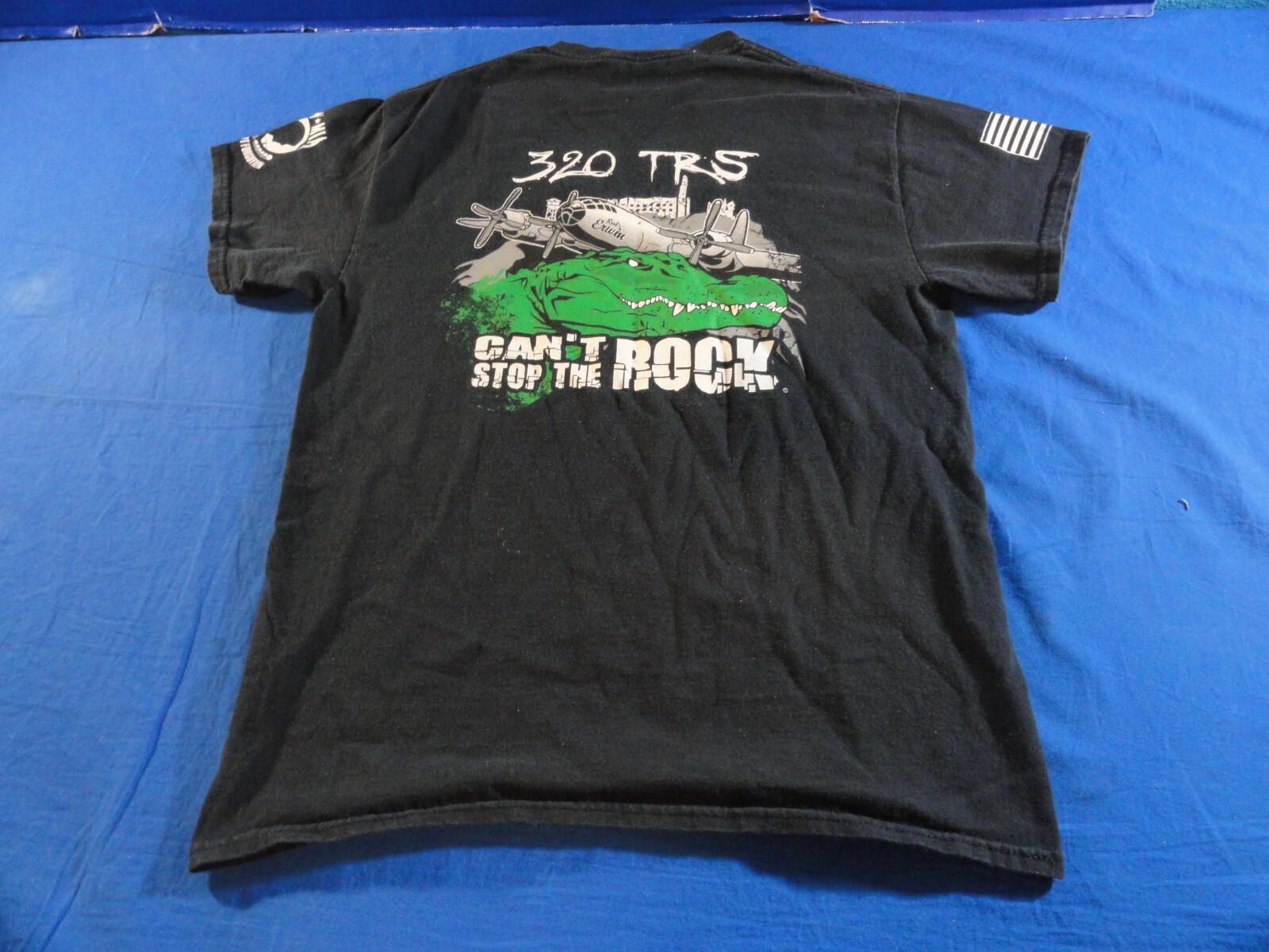 DISCONTINUED 320TH TRS ERWIN TRAINING COMPLEX UNIT TEAM SHIRT BLACK MEDIUM