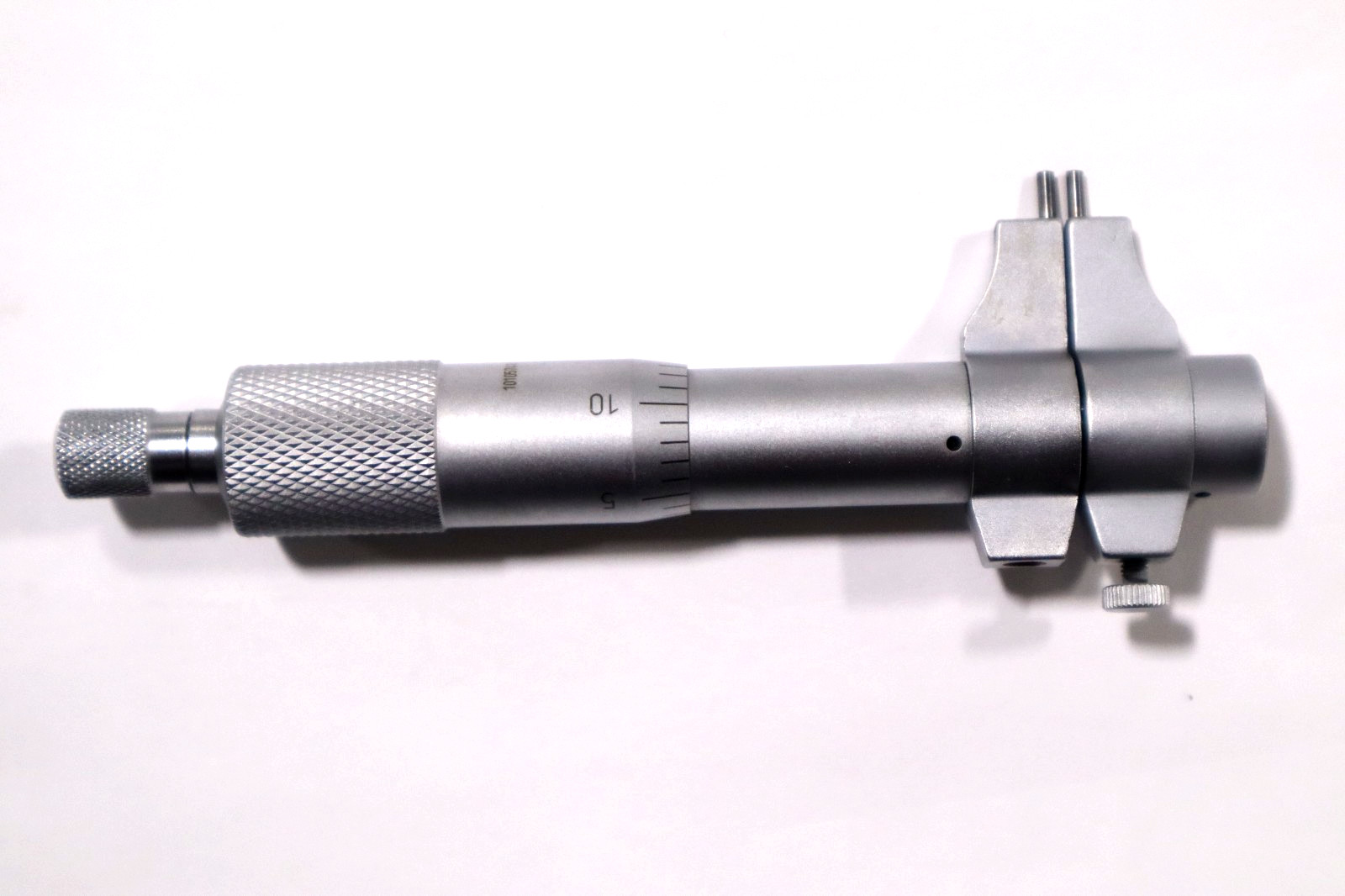 .2 - 1.2" INSIDE MICROMETER, 0.001" GRADUATION *SHELF*