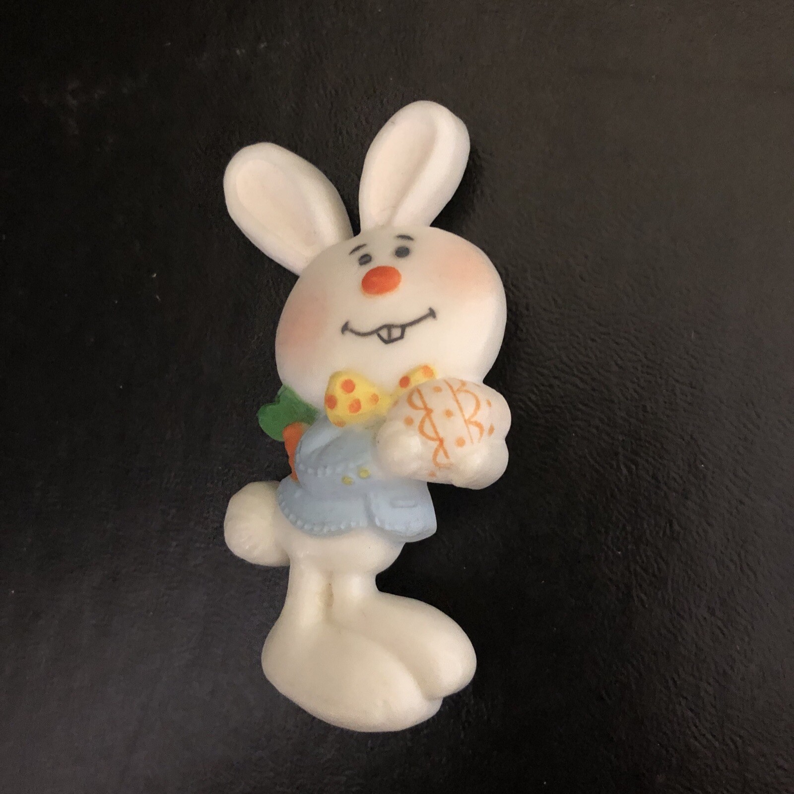 Barnaby Hallmark pin 1975 S1 Easter bunny rabbit