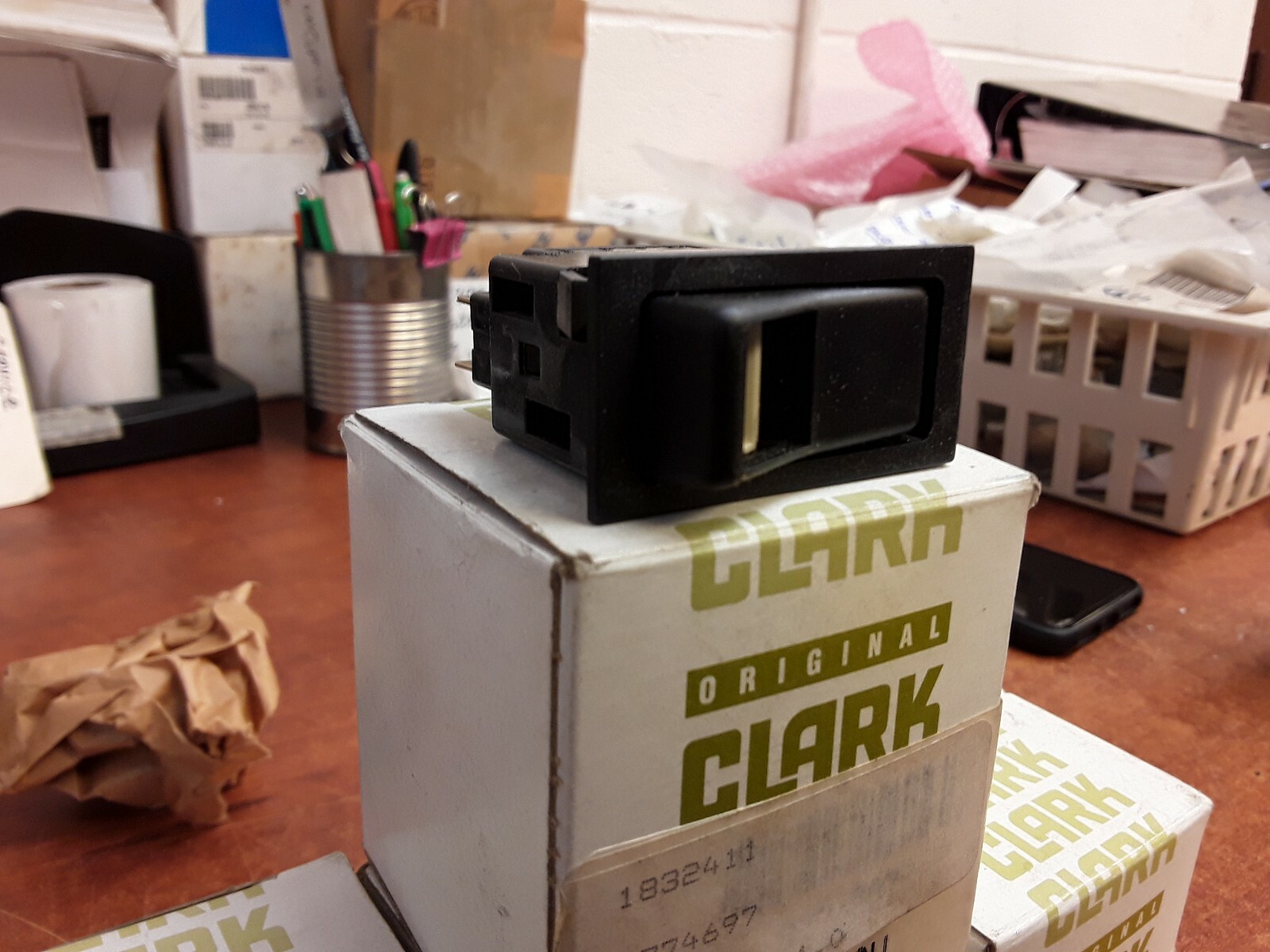 Clark Switch 2774697