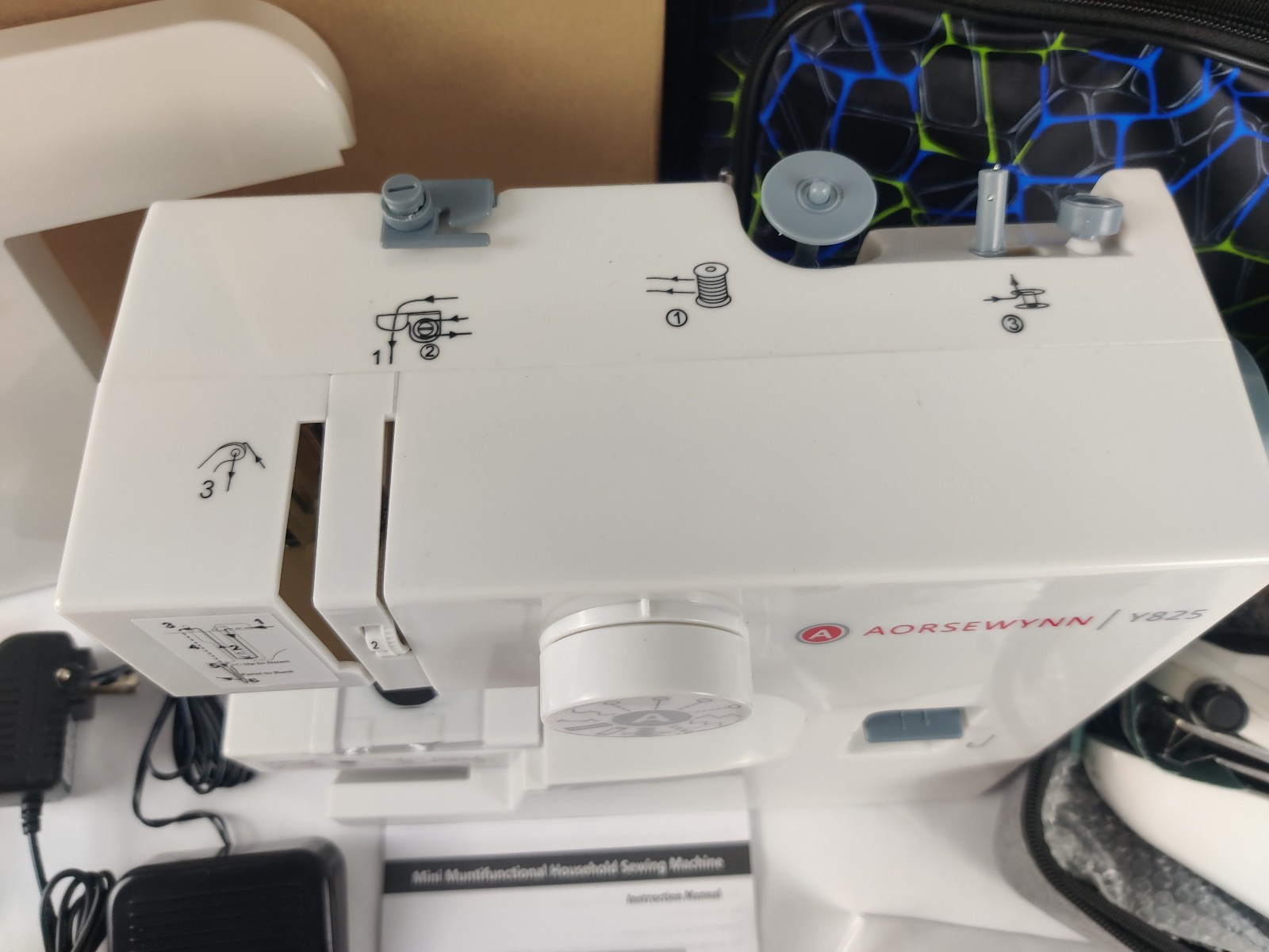 Mini Multifunction Sewing Machine Kit 12 Built-In Stitches for Beginners Kids