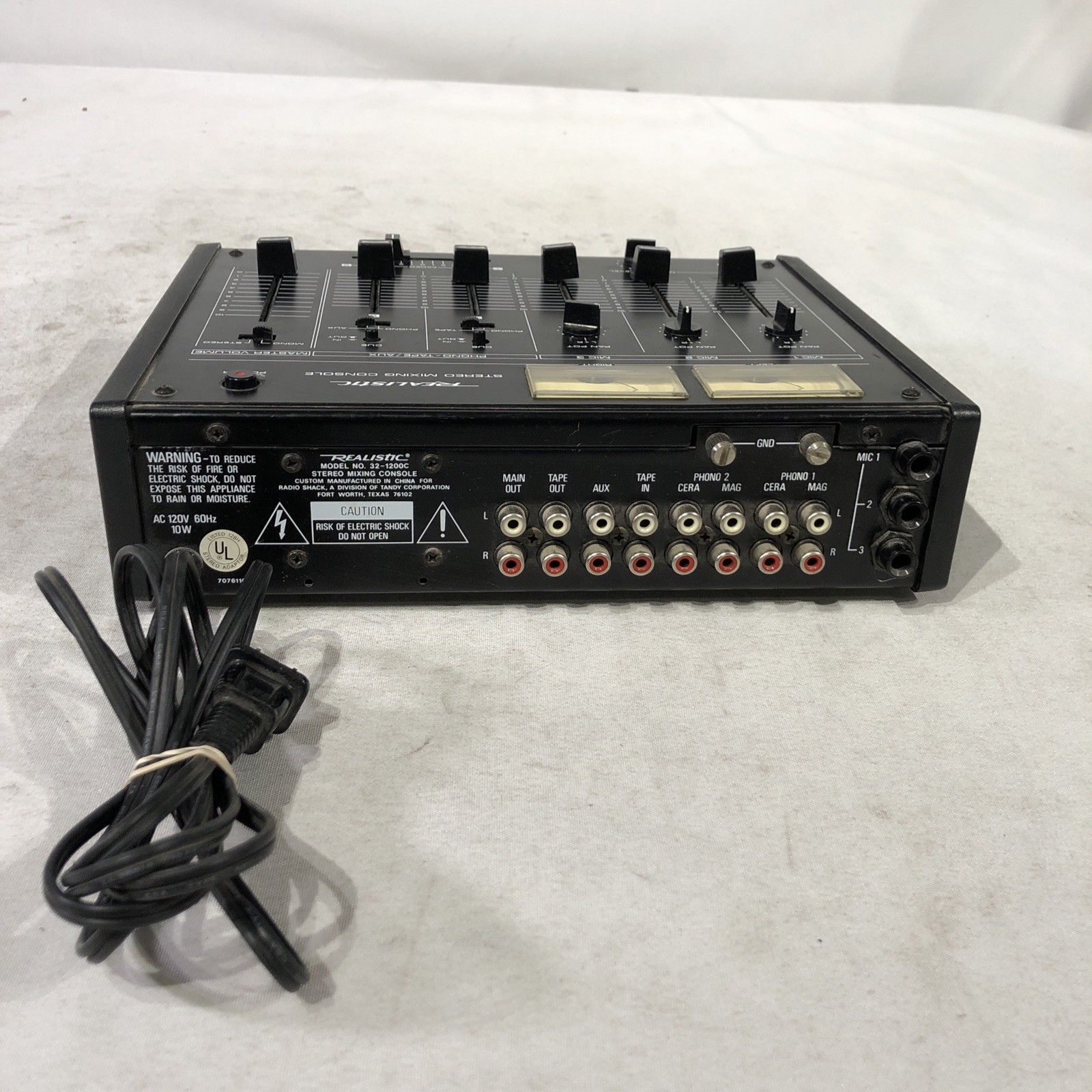VTG Realistic Stereo Mixing Console Model 32-1200C