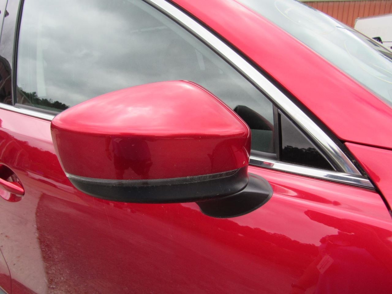 CX-9 2019 Glove Box 1062482