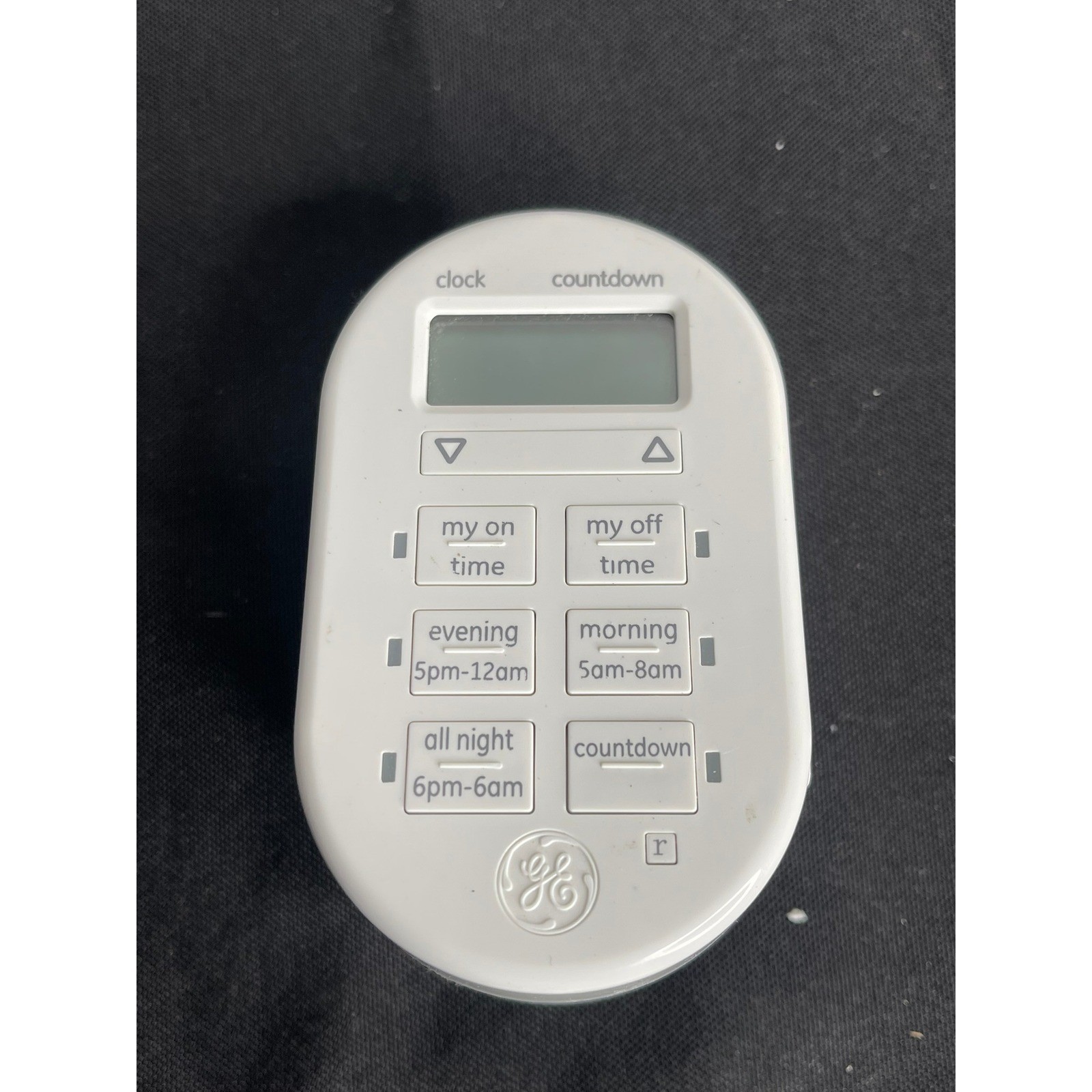 GE MyTouchSmart Digital Indoor Plug-In Timer White 26892 7-Day Programmable 15A