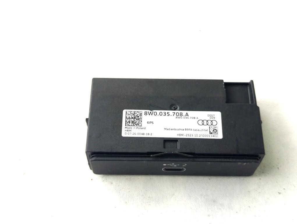 8W0035708A Port Input USB-C Audi A4 B9 R Sw 2.0 I 110KW Aut 5P (2021)