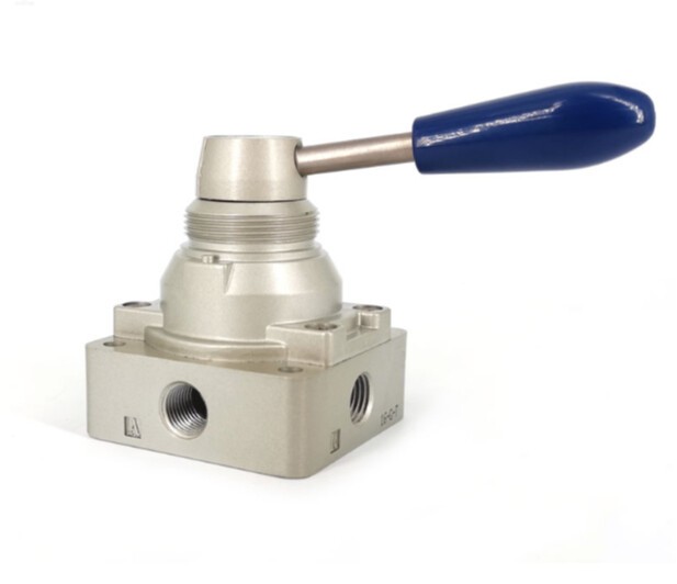 1PCS New AirTAC 4HV31008 4HV310-08 Hand Lever Valve Free Ship