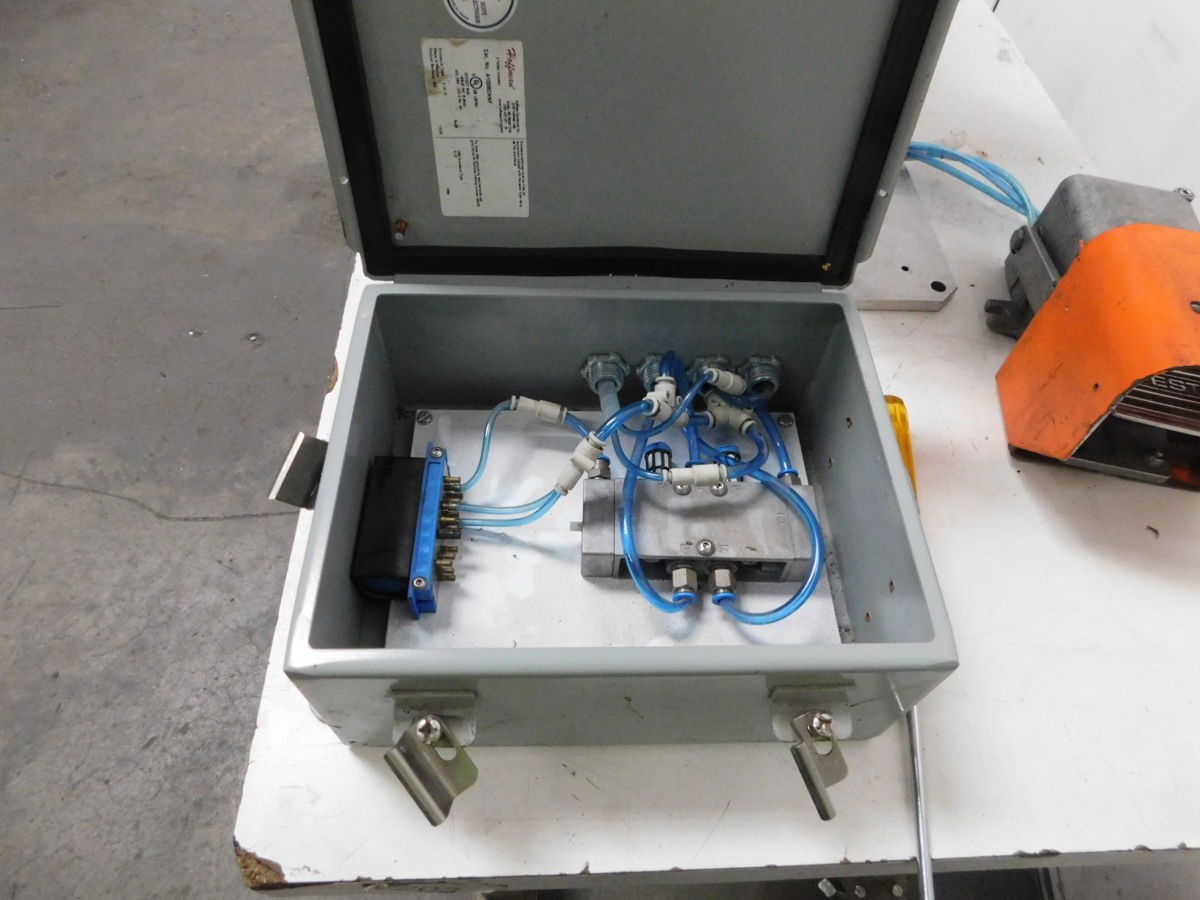 SLE, KOMAX EXTENDOR D4/100 GROMMET EXPANDING DEVICE M4869
