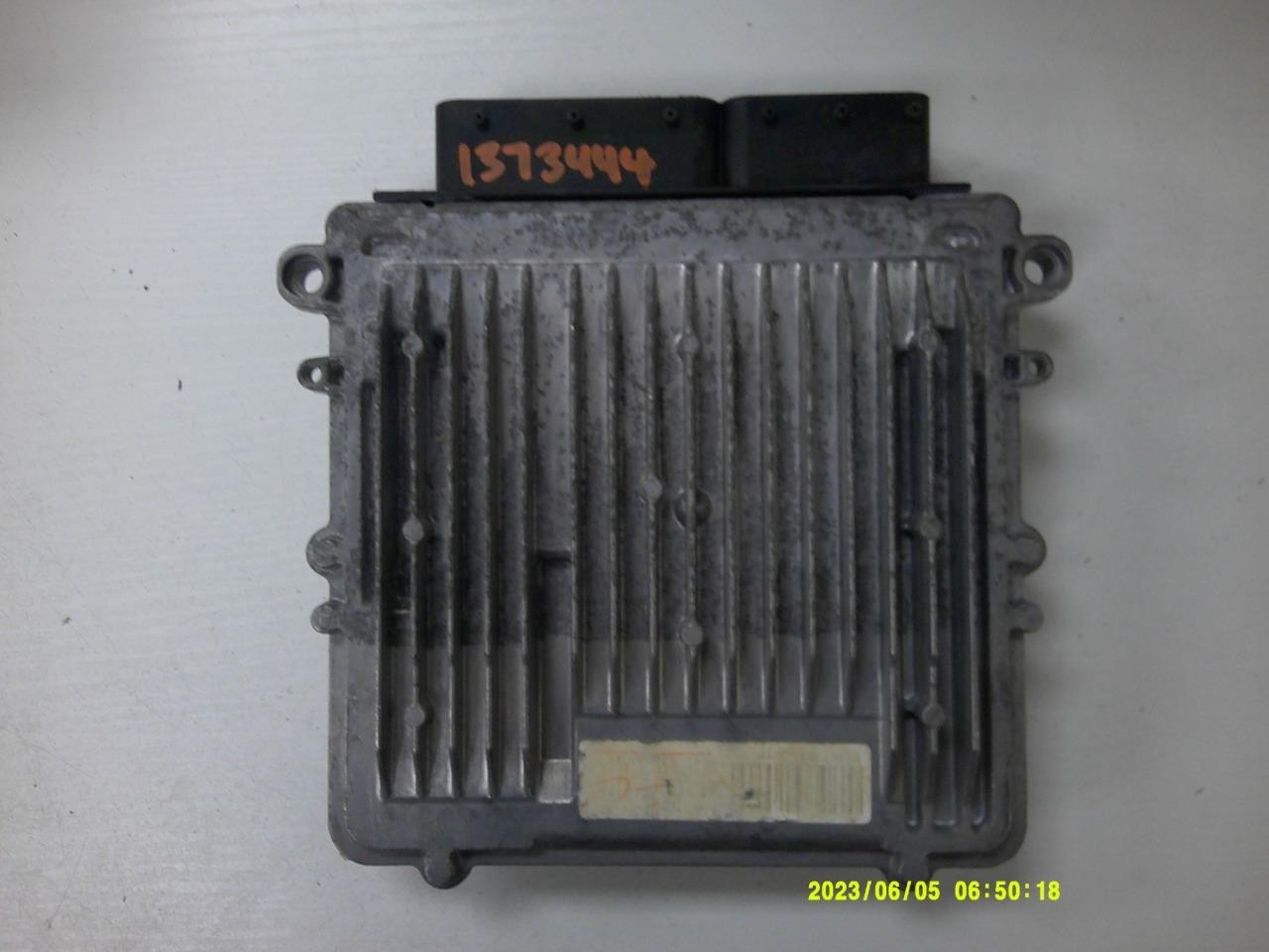 ENGINE COMPUTER MERCEDES-BENZ ML-CLASS ML350 2014 2015 6429000401 ECM ECU OEM