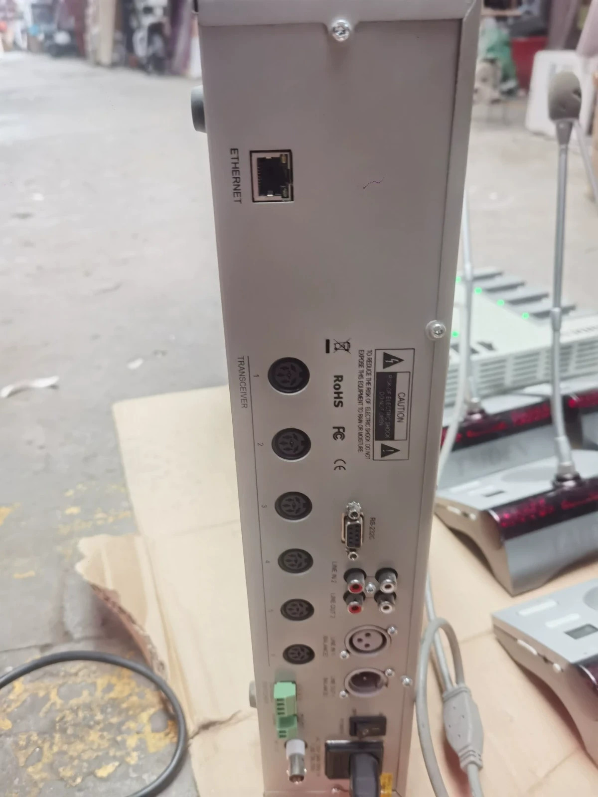 1PCS TAIDEN 1x HCS-5300MC/80 host + 12x 5302D_S/80 microphone