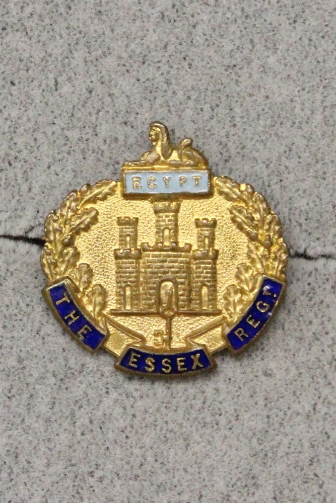 British Army Veteran/Sweetheart Pin: The Essex Regiment - hallmarked