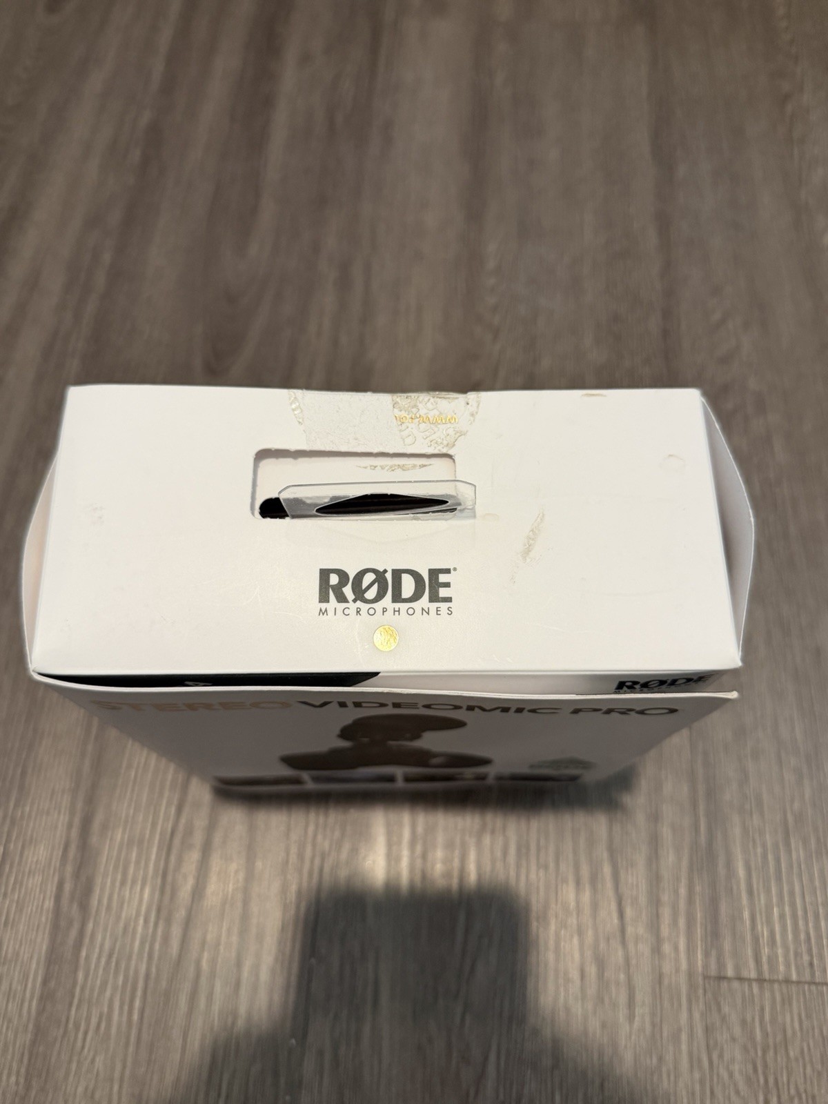 NOB RODE STEREO VIDEOMIC PRO ON-CAMERA STEREO MICROPHONE