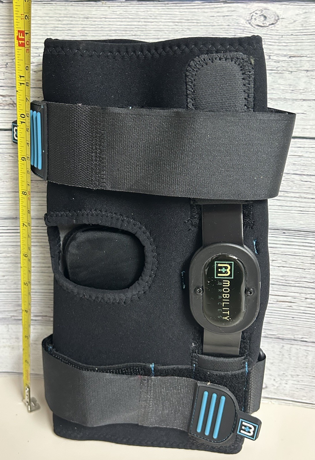 Mobility Braces Ready Knee Brace Black Size M Adjustable Universal