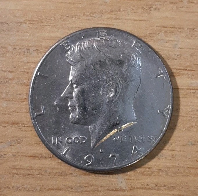1974-D JOHN F KENNEDY HALF DOLLAR FIFTY CENTS DENVER AMERICA USA (MM4)